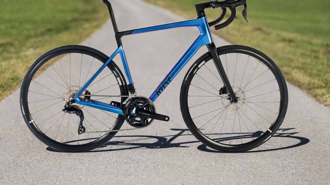 Rennräder mit Shimano 105 Di2: Das Rose Reveal Four 105 Di2 im TOUR-Test