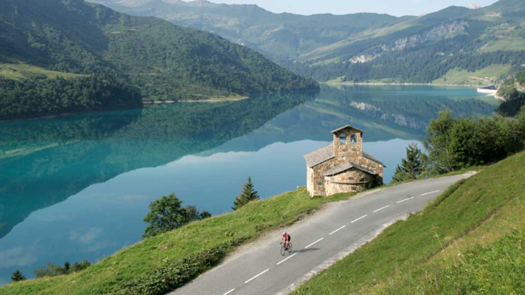 Montées des Alpes : Cormet de Roselend, Savoie : Régulières et pas trop raides