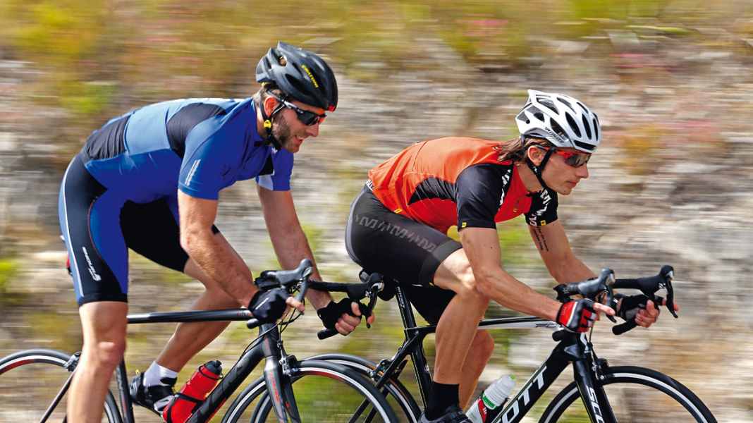 Jerseys and shorts: 32 combinations tested