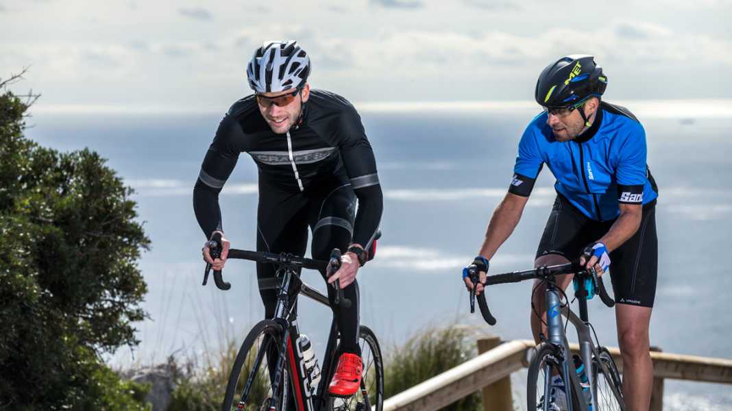Vêtements vélo de course pour débutants - maillots, chaussures, casques pour l'entrée dans le monde du vélo de course