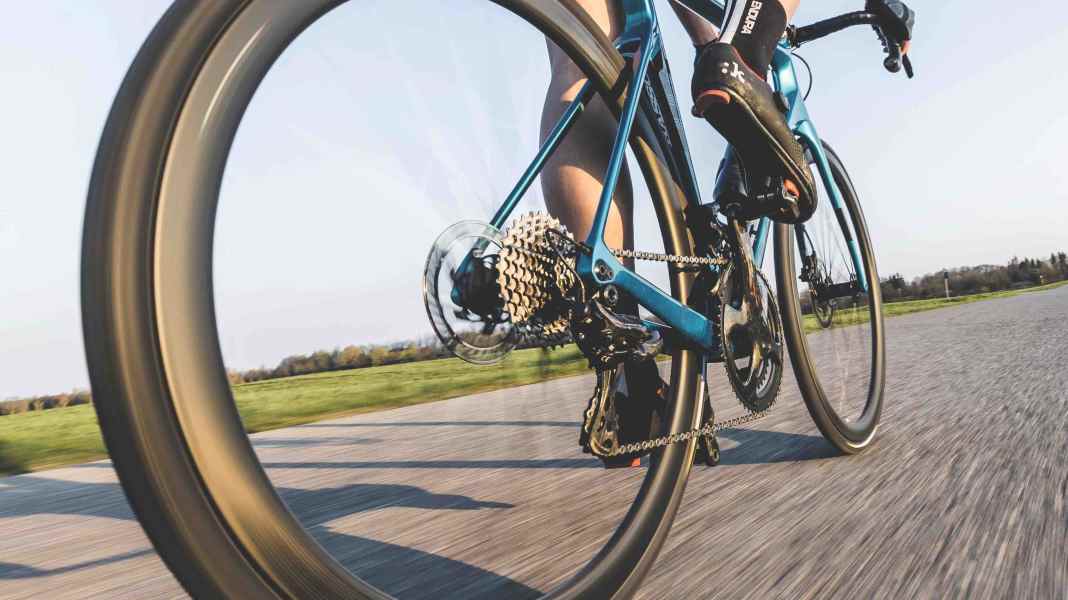 Test 2020 : Roues carbone pour freins à disque - Rapides & larges : les meilleures roues