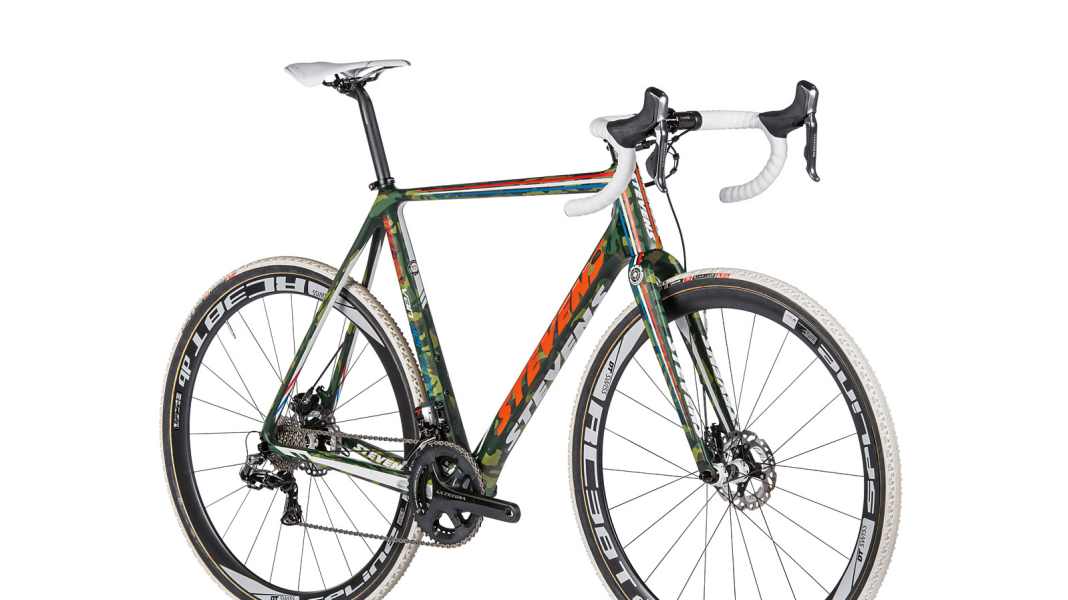 Test 2016 off-road racer: Stevens Super Prestige Di2 Disc - Cross road bike: Stevens Super Prestige Di2 Disc on test