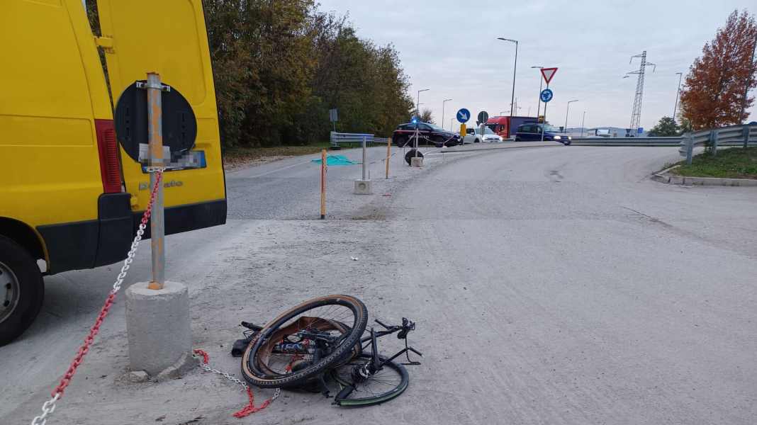 Stèle commémorative pour Davide Rebellin : le cycliste professionnel a été victime d'un accident à l'entraînement il y a trois ans