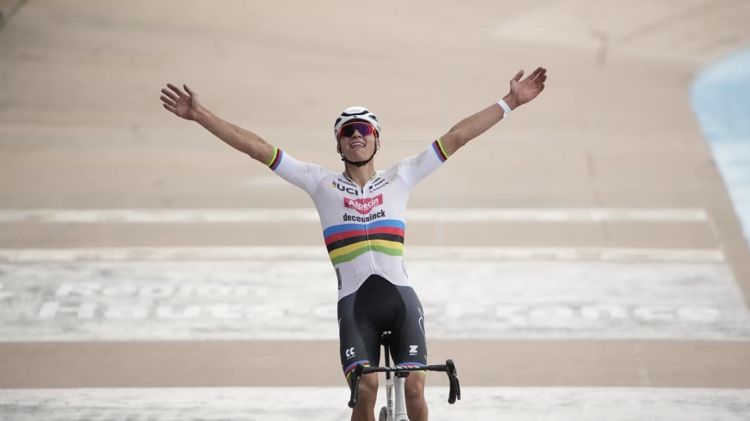 Paris-Roubaix 2024 : TOUR se penche sur les coulisses - les points forts sur le blog