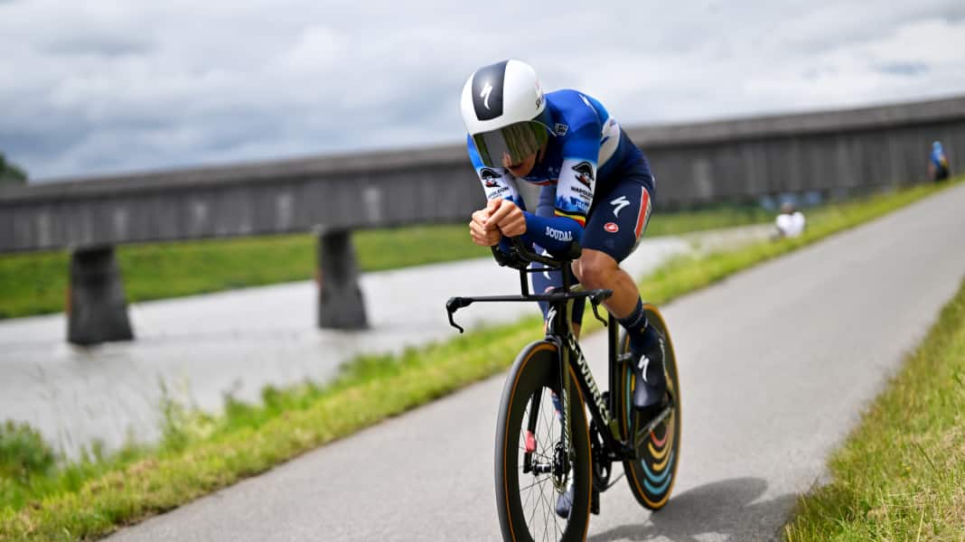 Tour de Suisse 2024 - Stage 1: Lampaert wins the opening time trial