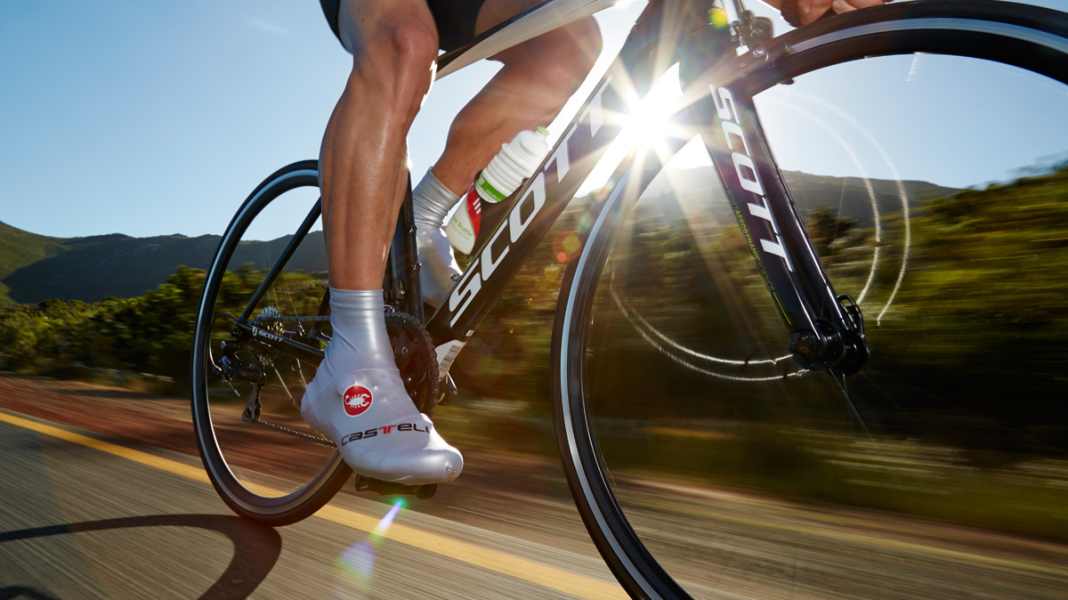 Lightweight overshoes in the test