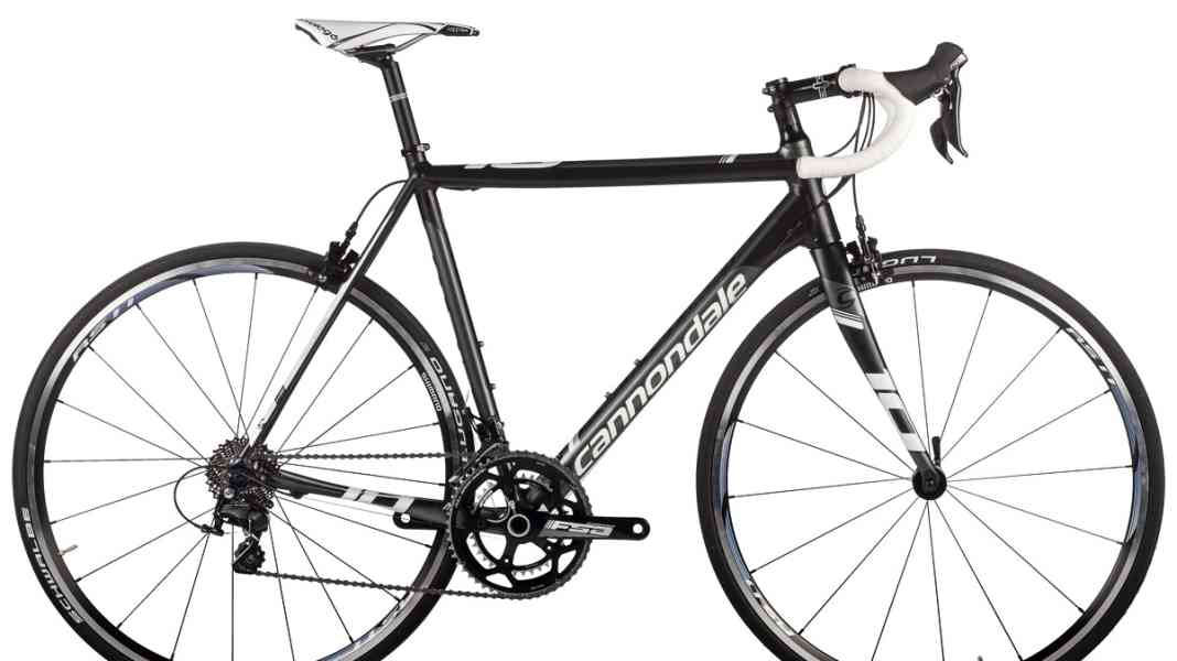 Test 2015: Cannondale CAAD10 105