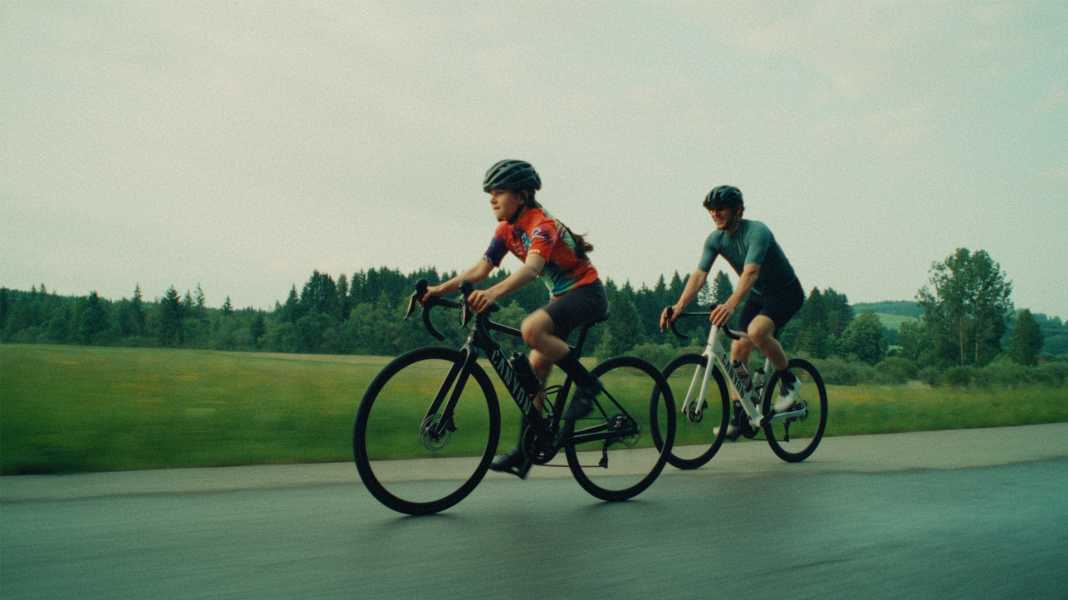 Canyon Young Hero : Vélos de course pour enfants et adolescents