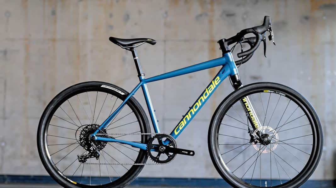 Eurobike 2016 Rennräder: Auch mit starrer Gabel ein Hingucker: Das Cannondale Slate Apex