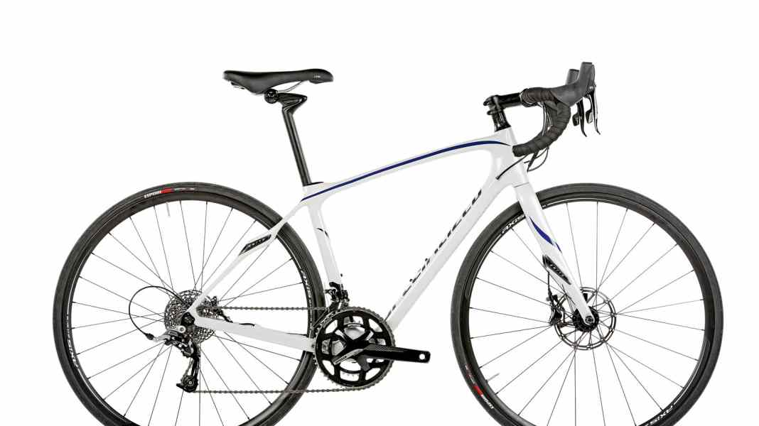 Test 2016 – Frauen-Rennräder: Specialized Ruby Elite Disc - Specialized Ruby Elite Disc im Test
