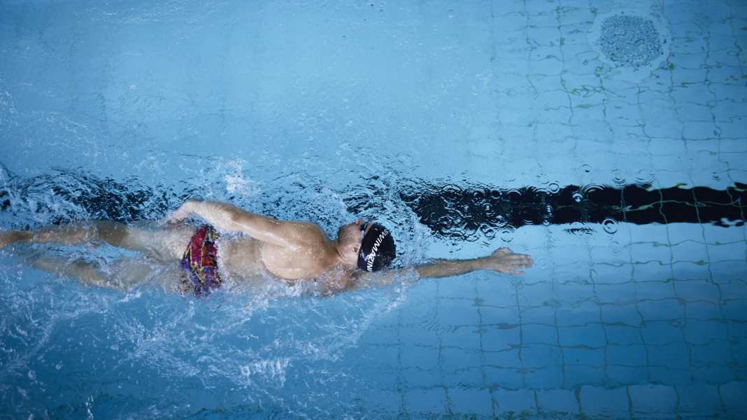 Entraînement de compensation : Natation pour les cyclistes de course - Conseils techniques pour la nage en crawl
