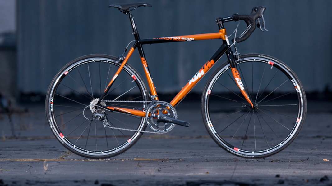 KTM Strada 3000