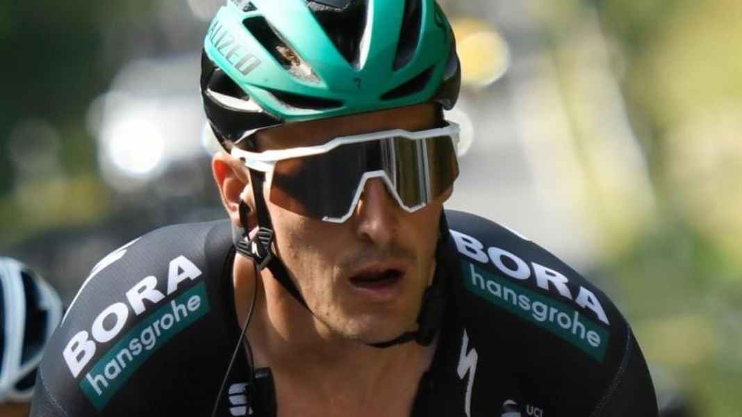 Burghardt: multiple fractures of the right wrist