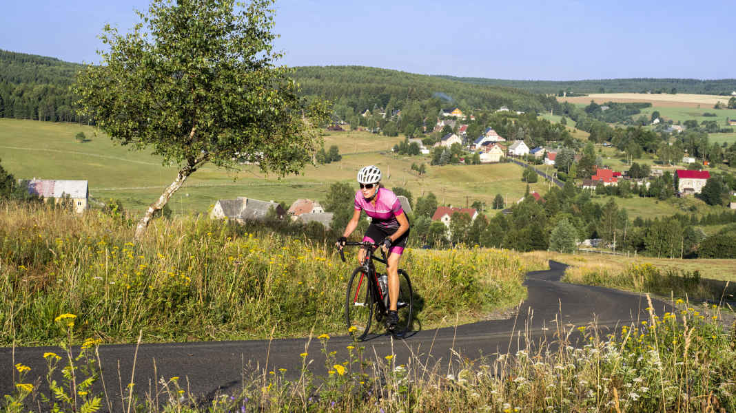 Tour Germany/Czech Republic: Road bike tours in the Ore Mountains - On the trail of the Stoneman-Miriquidi