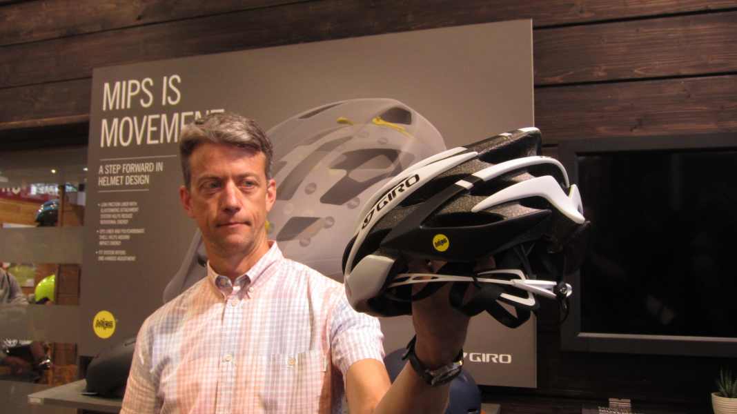 Giro and Bell integrate MIPS technology