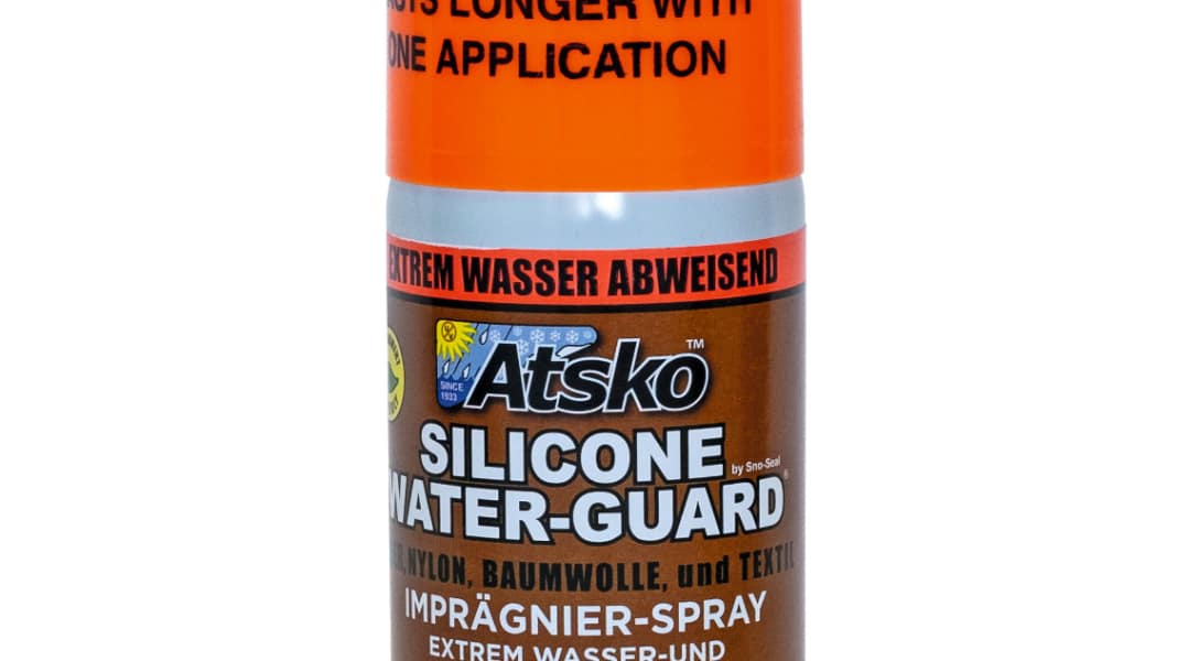 Waterproofing spray from Atsko: The "Silicone Water-Guard" spray in the test