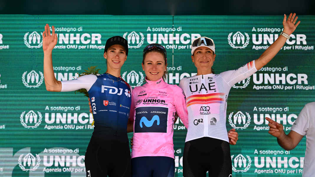 Van Vleuten celebrates third overall victory at the Giro Donne