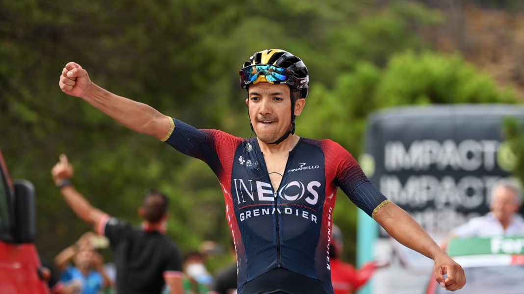 Vuelta: Carapaz siegt auf 12. Etappe, Brenner glänzt, Evenepoel verteidigt Rot trotz Sturz