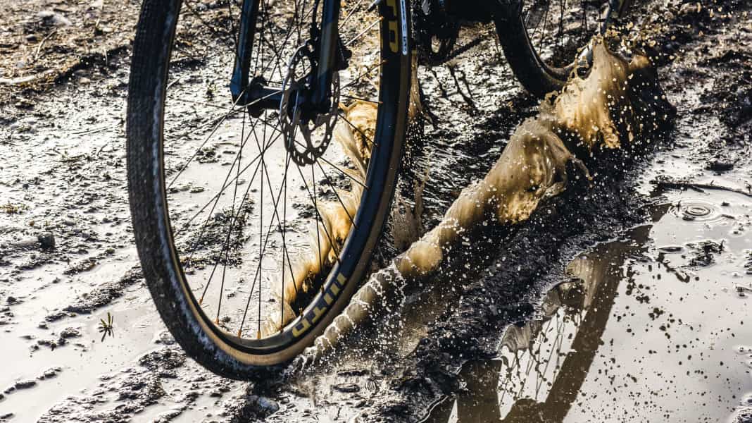 Pneus Gravelbike : 12 pneus tubeless testés par TOUR