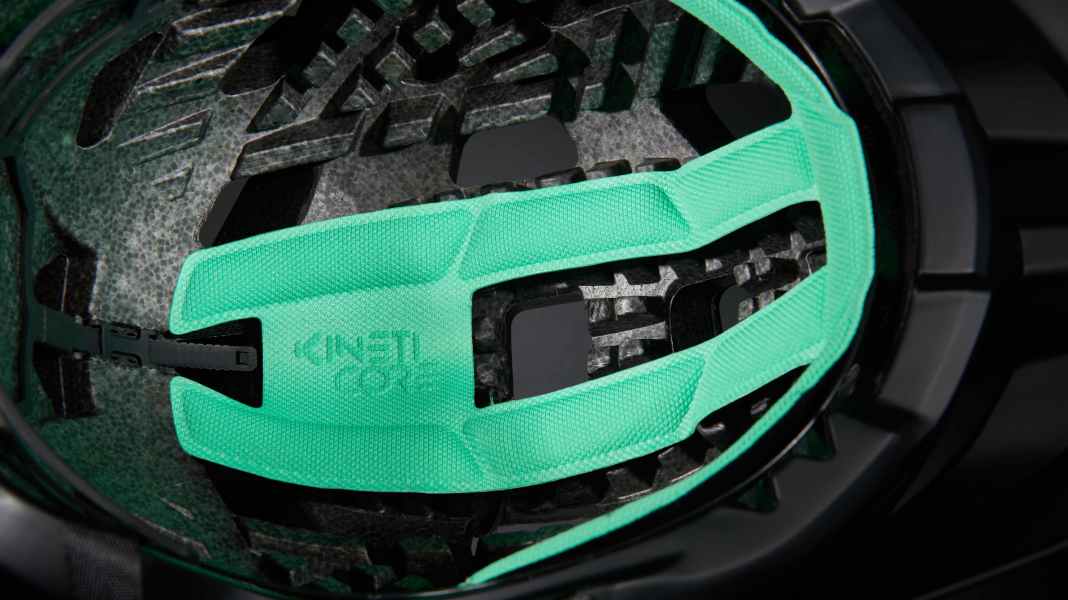 KinetiCore: Lazer presents new helmets with their own safety system