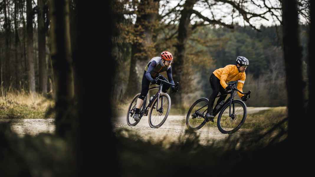 4 gravelbikes à partir de 3099 euros en test : quelle est la qualité de la classe moyenne ?