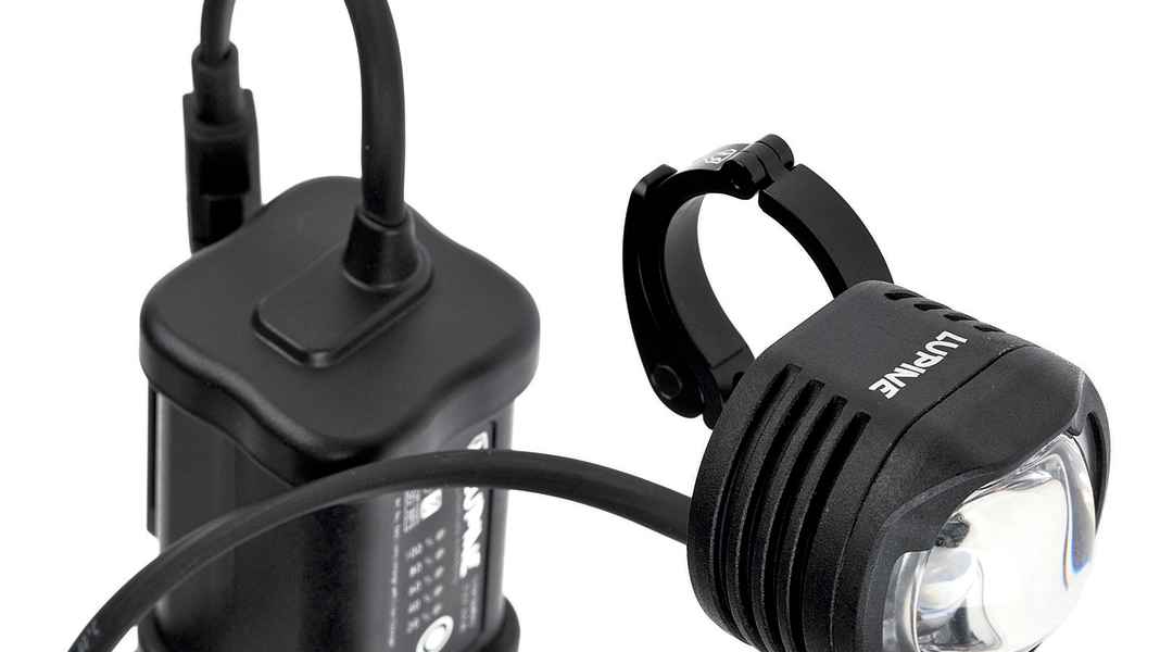 Lights for road bikes STVZO - battery sets and dynamo headlights in the test