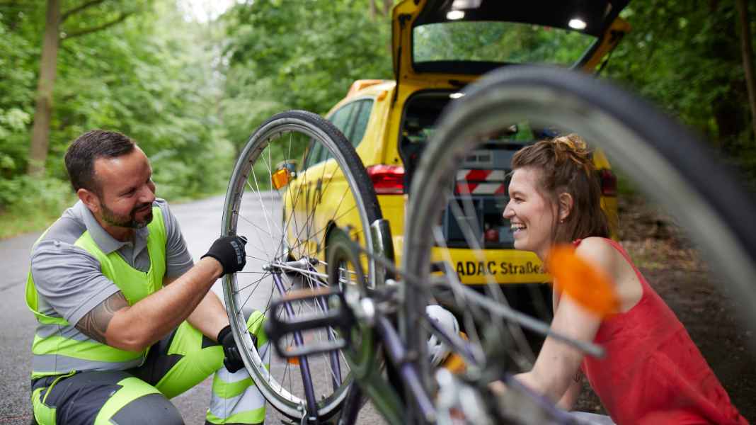 Pannenhilfe vom ADAC: “Gelbe Engel” helfen auch bei Fahrradpanne