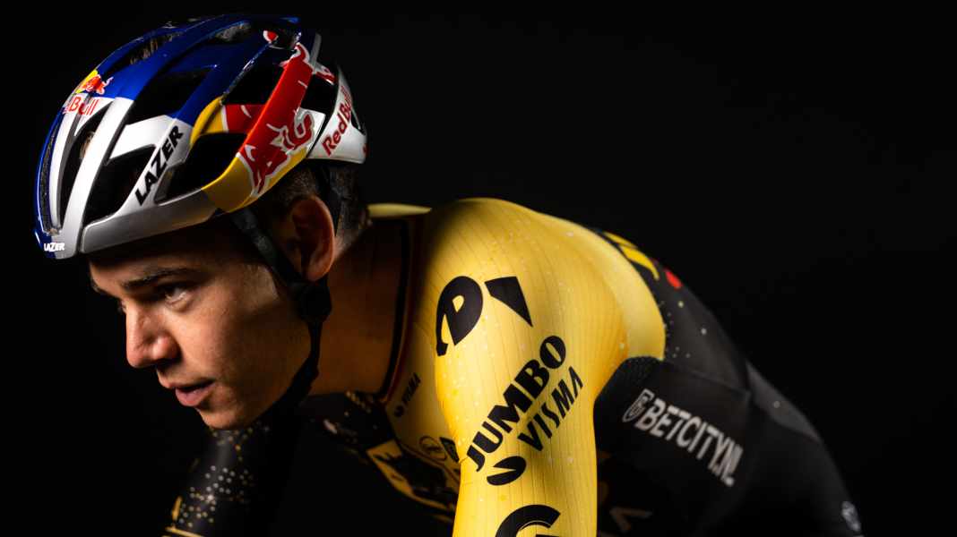 Win three sets of the new Tour de France jersey "THE VÉLODROME" with AGU