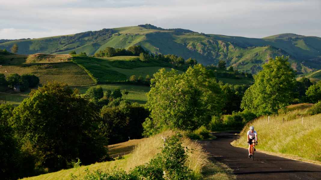 Frankreich: 4 Rennradtouren im Cantal - Département Cantal: Vulkanberge im Zentralmassiv