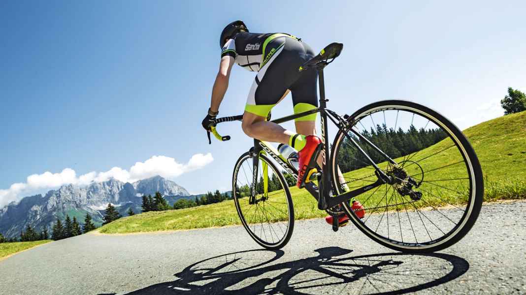 Eurobike 2016 Rennräder: Nicht nur für die Berge: Carbonrenner CCT Team von Corratec