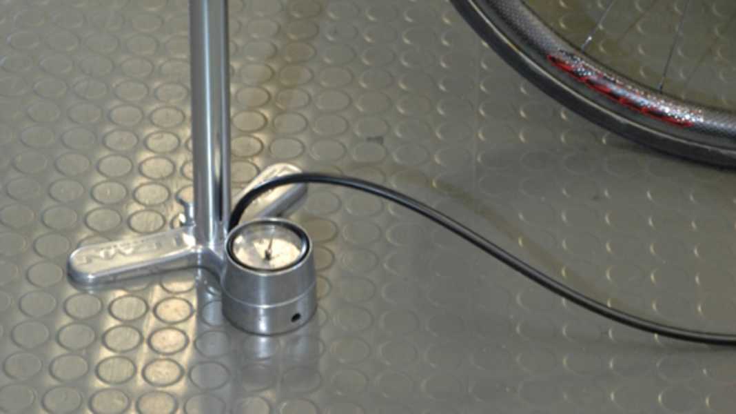 Pompe à pied Lezyne (test individuel)