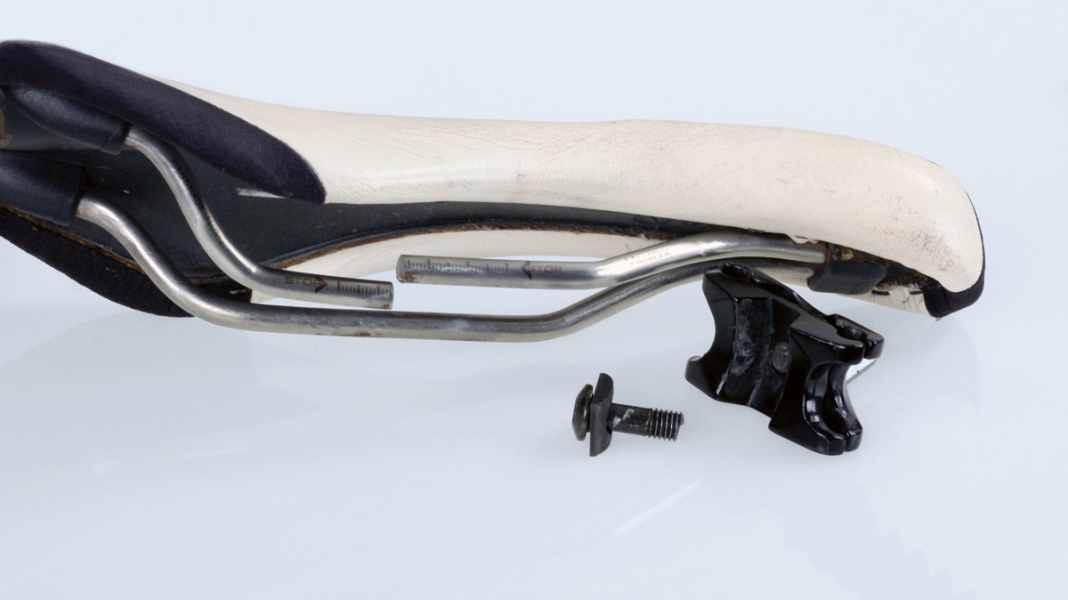 Adjust the saddle correctly