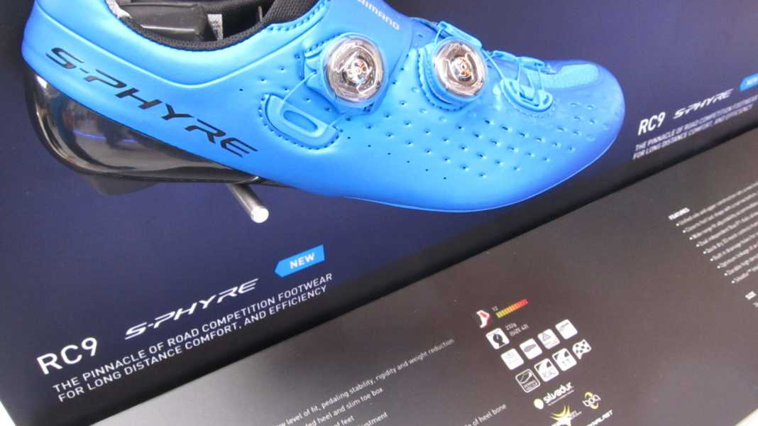 Eurobike 2016 Shoes: Shimano RC9 S-Phyre - Shimano now with Boa fastener: the top shoe RC9 S-Phyre
