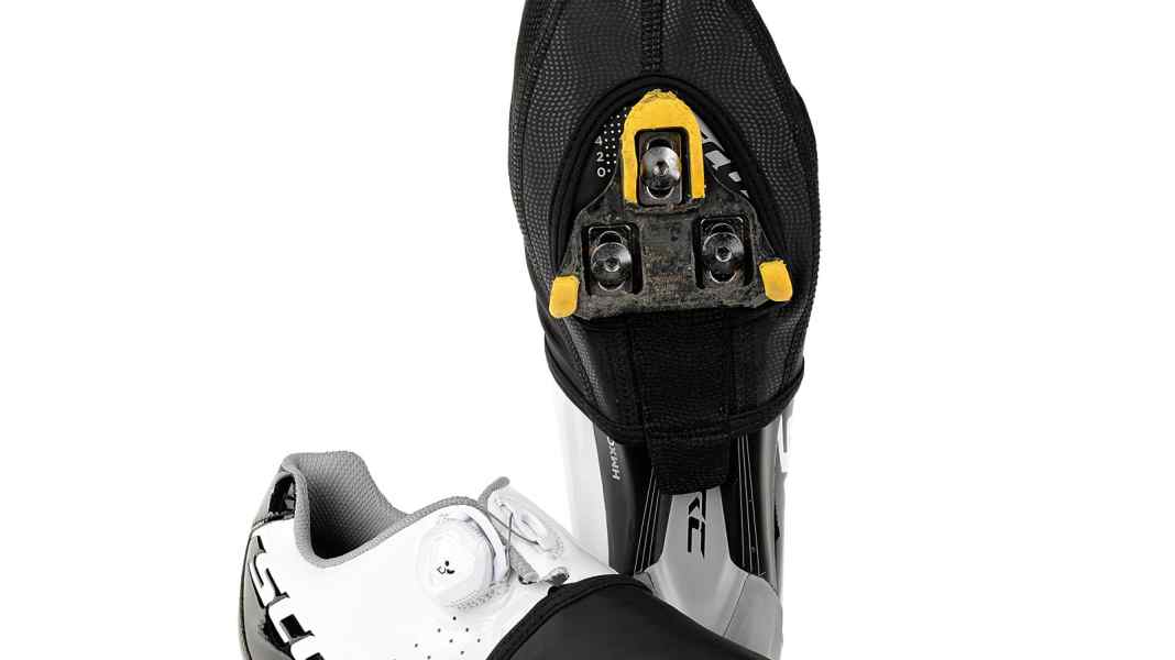 Einzeltest 2016: Überschuhe von Fizik für warme Zehen - Fizik Toe Cover für Rennradschuhe im Test