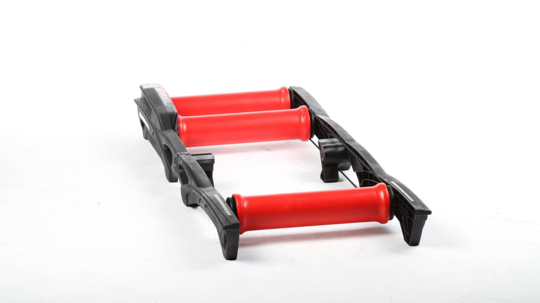 Virtual training on the free roller - smart indoor trainers put to the test: Elite Arion Smart B+