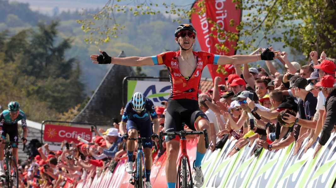 Cycling classics - Strongest on the wall of Huy: Teuns wins Flèche Wallonne