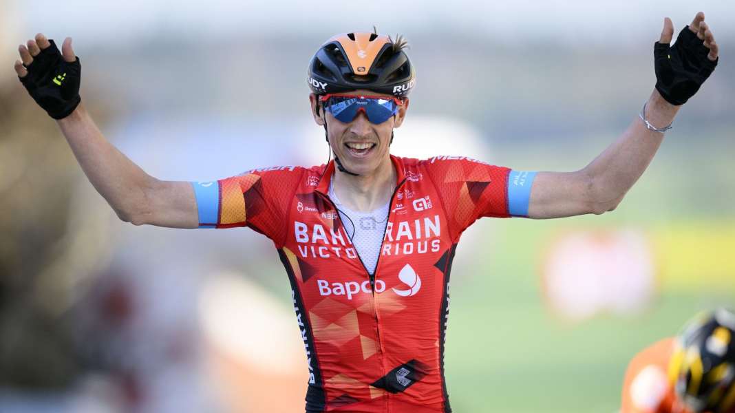WorldTour race - Tour de Romandie: Schachmann out of the top ten - Teuns wins