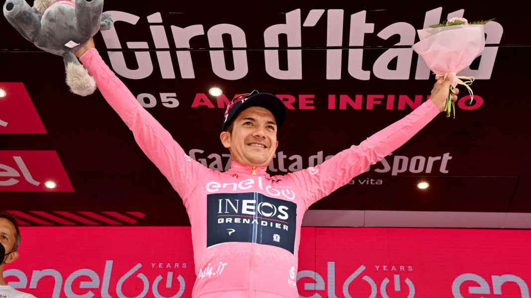 Giro d'Italia: Carapaz successfully defends pink jersey