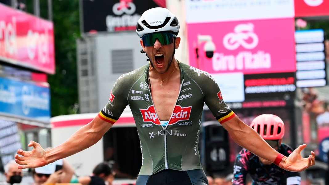 Giro d'Italia - Buchmann grimpe au classement - Échappée victorieuse à Trévise