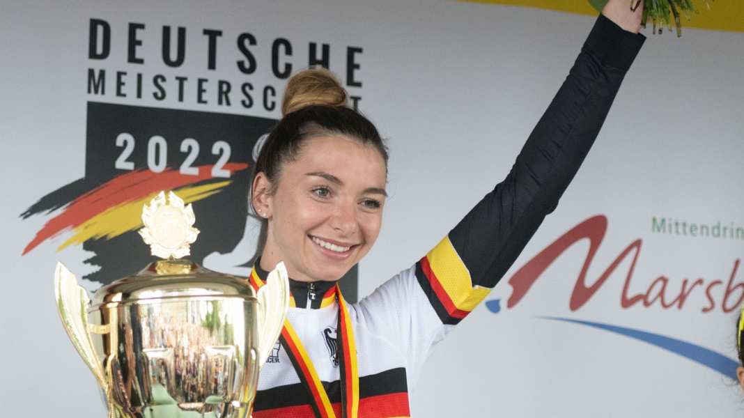 Liane Lippert climbs to second place at the Fleche Wallonne