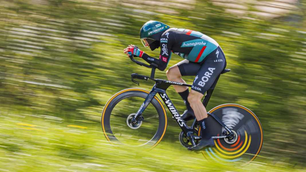 Denz in fourth place at the start of the Tour de Romandie