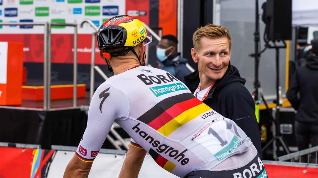 Course sur route des championnats du monde : Duel de stars - l'outsider Politt