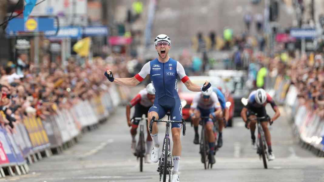 World Cycling Championships 2023:  Kretschy misses out on medal - Laurance wins U23 title 