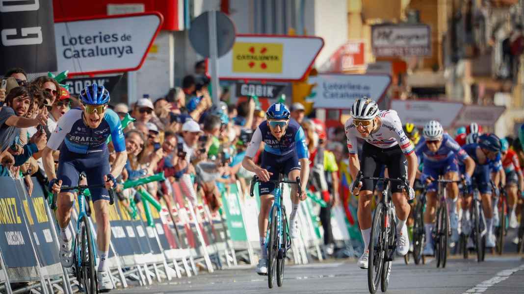Tour of Catalonia: Pogacar sprints to second place