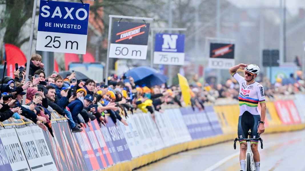 World champion van der Poel wins E3 prize