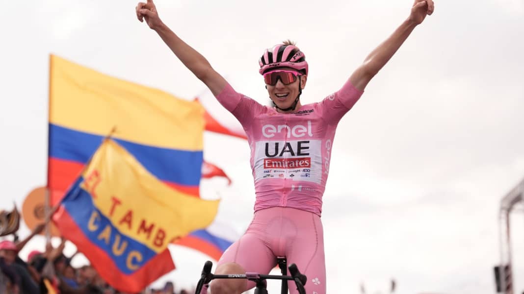 "Rides in another world": Pogacar dominates the Giro