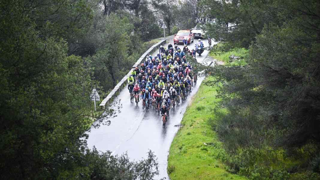 "Race to the Sun" - Snow at Paris-Nice: Vingegaard shows weakness