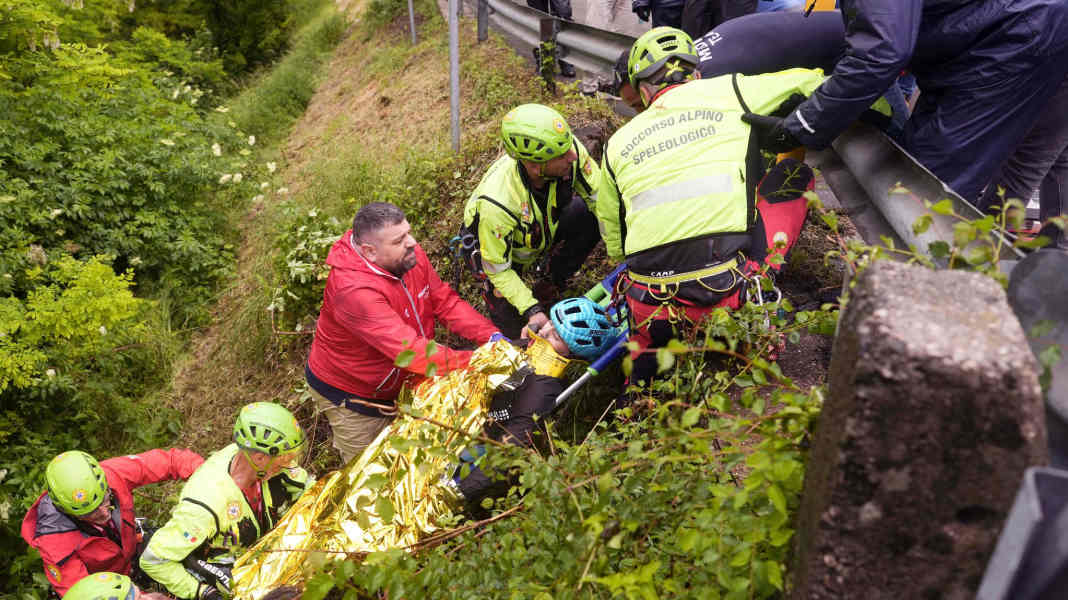 108th Giro: Roglic drops out - del Toro with time loss