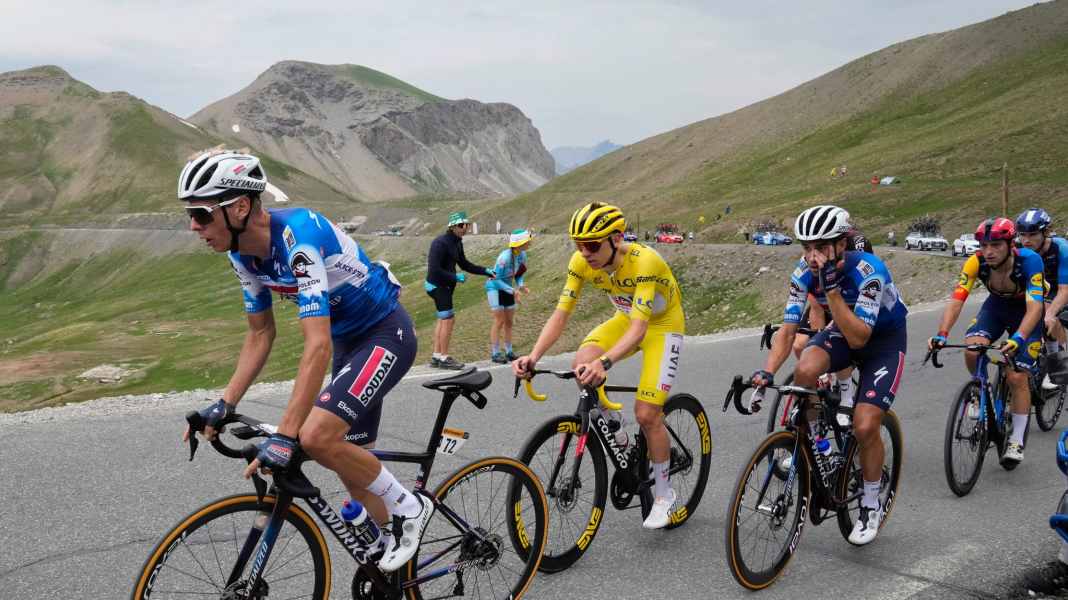 Tour of the Basque Country - Professional cyclist in hospital after accident with race doctor's car