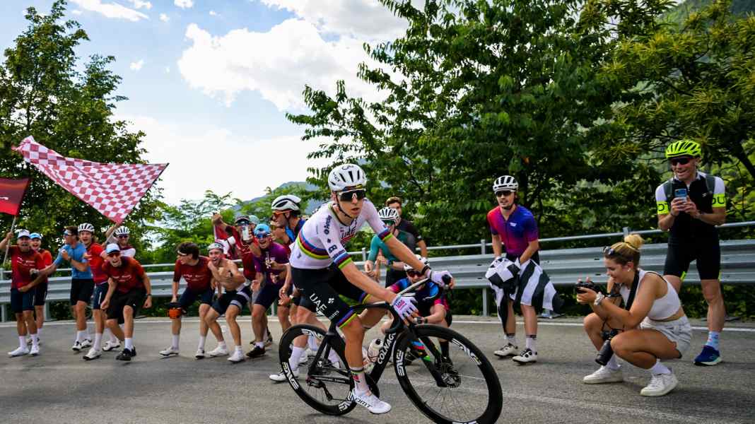 Tour de Suisse : la star du cyclisme Pogacar s'impose dès la première étape